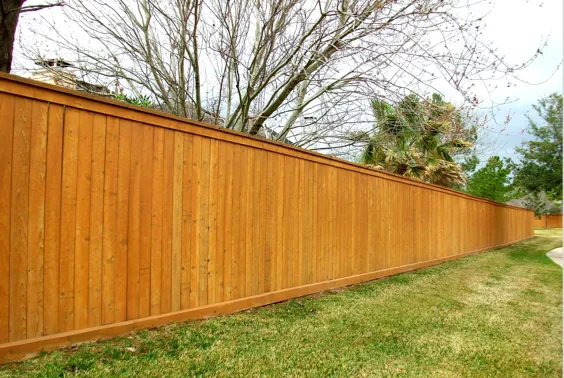 Outdoor Property fence to block neighbors out